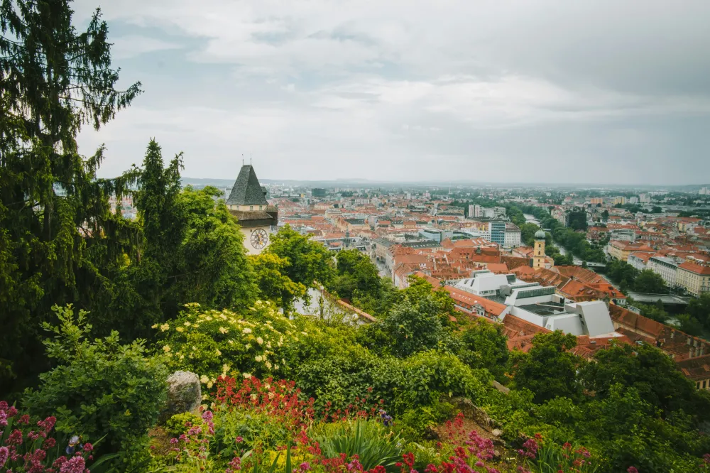 Volo Cancellato Graz – La tua Guida al Rimborso e alle Alternative