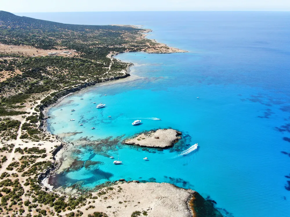 Suprarezervare zbor în Paphos – Ce să faci și cum să obții despăgubiri