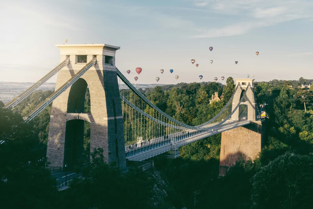 Volo Cancellato Bristol