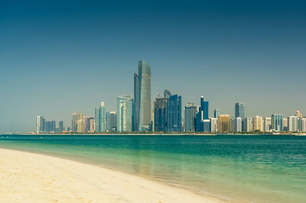 Flight Cancelled in Abu Dhabi? Here’s What to Do Next!