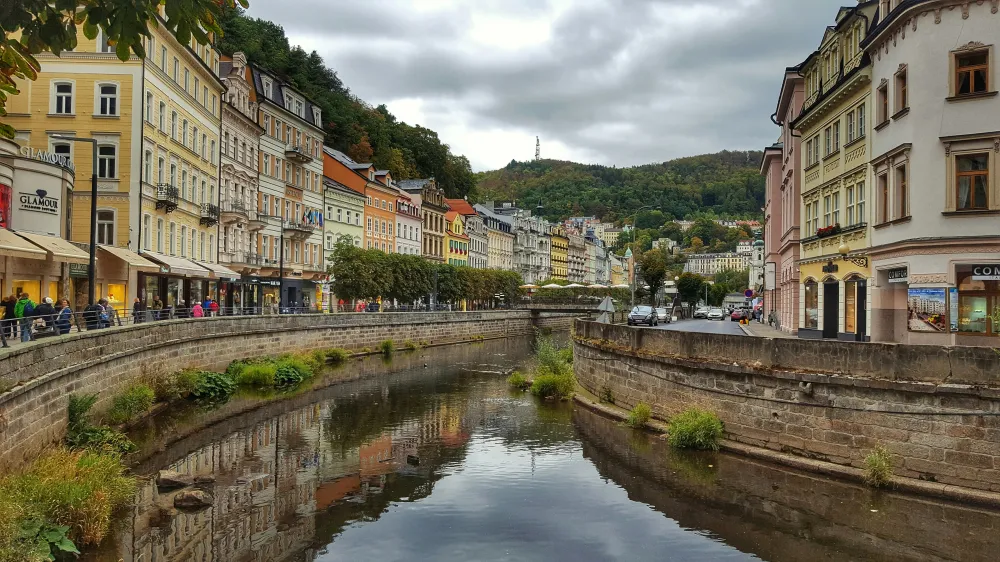 Volo Cancellato Karlovy Vary – I Tuoi Diritti &amp; Come Ottenere Risarcimento