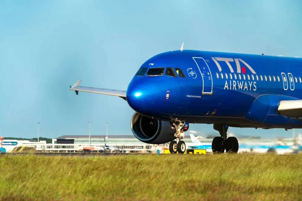 Zbor întârziat cu ITA Airways? Ce ai de făcut